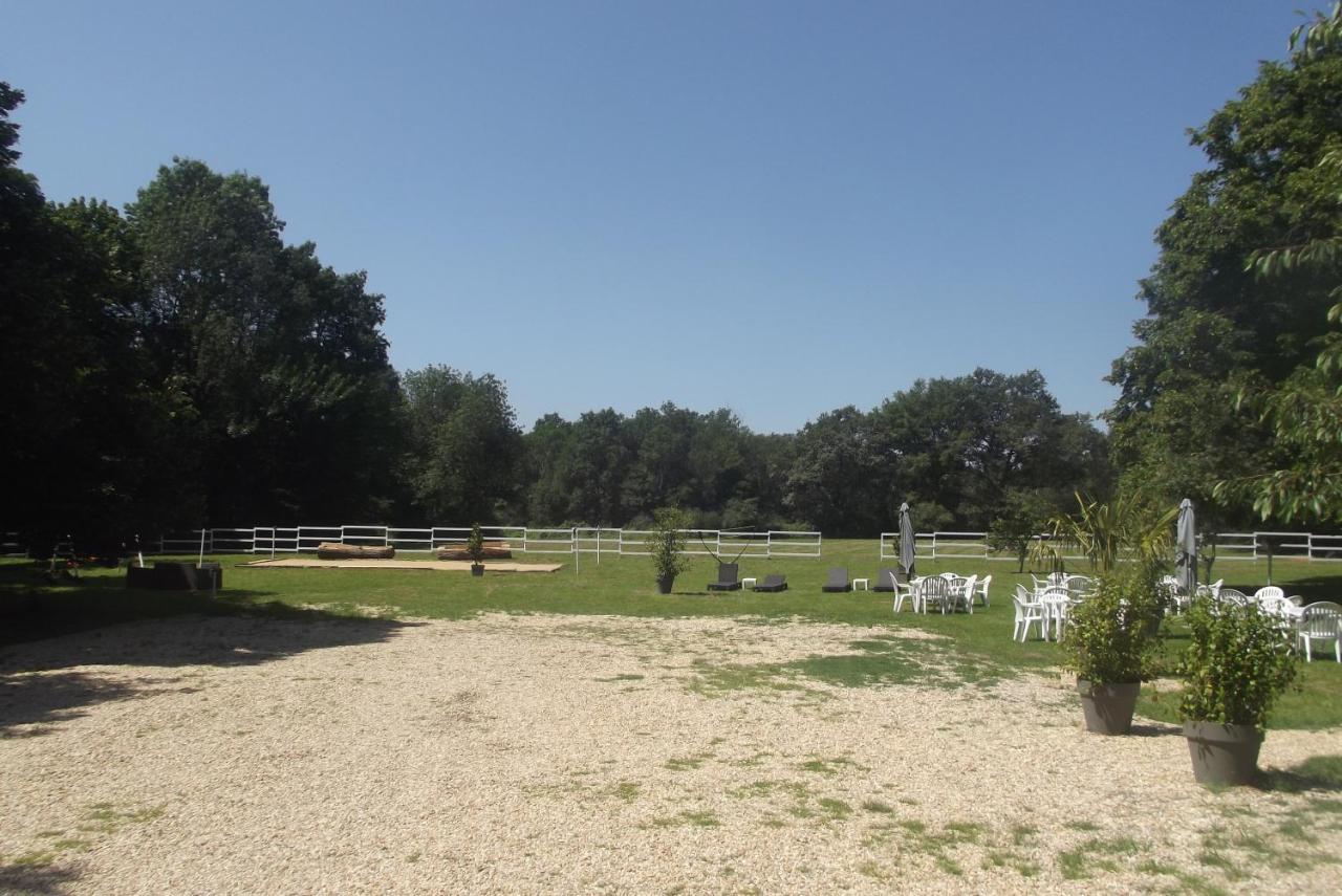 Le Domaine De Jaugy Hotel Gièvres Екстериор снимка
